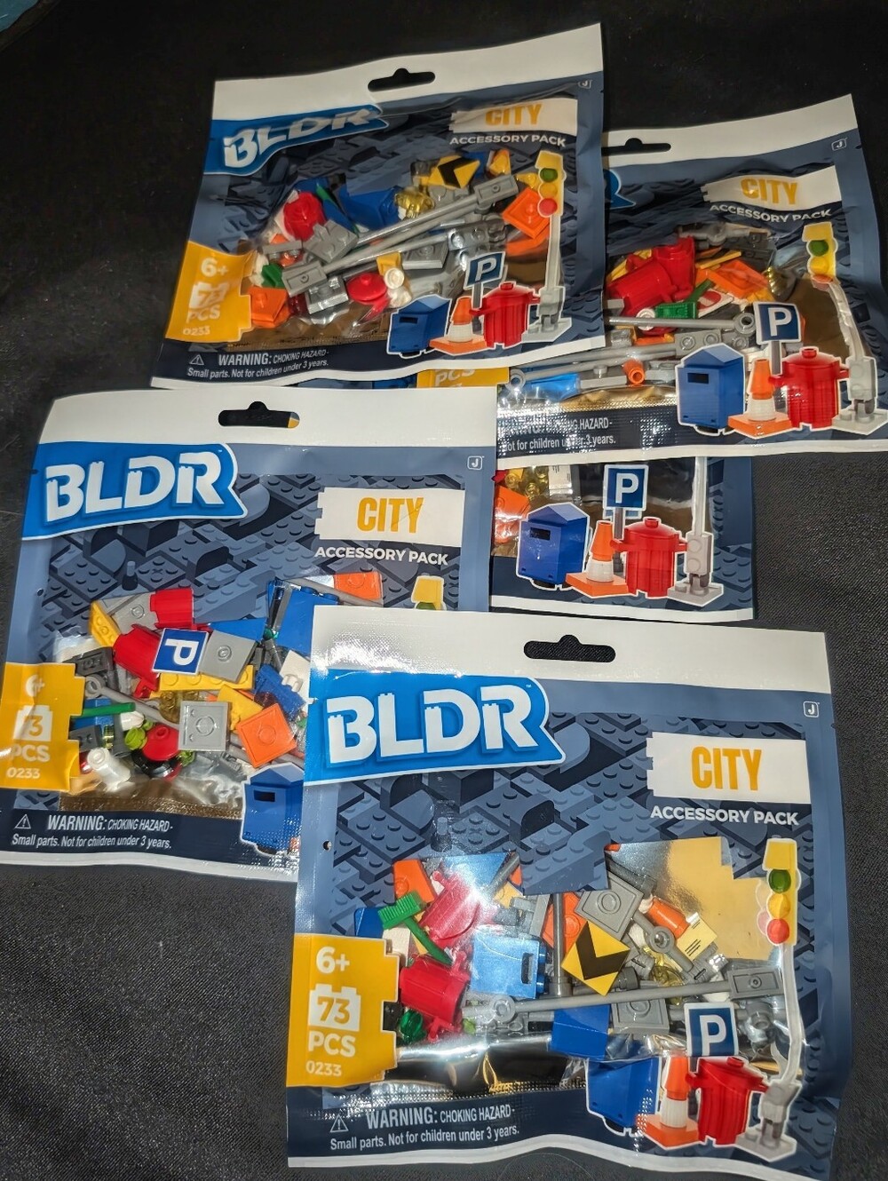 Bldr City Accessory Pack. Set Of 5. - Picture 1 of 2